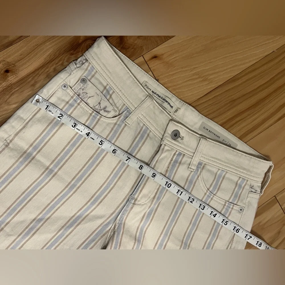 Anthropologie Pilcro High Rise Striped Slim Boyfriend Denim Shorts Size 26